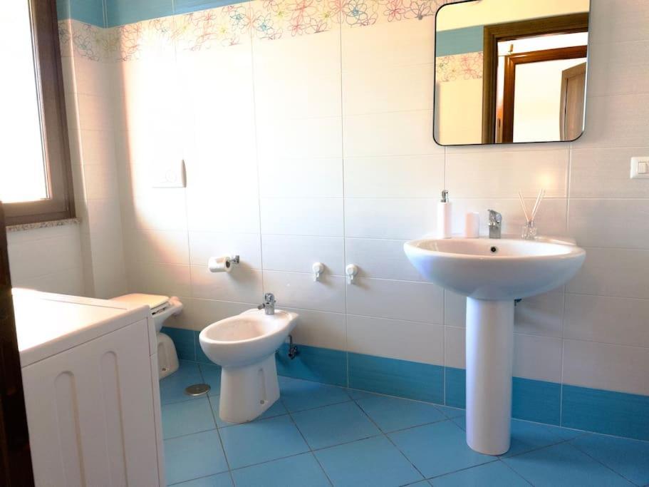 Aeroporto A 7 Minuti Ampio Trilocale In Centro Apartment Fiumicino Ngoại thất bức ảnh